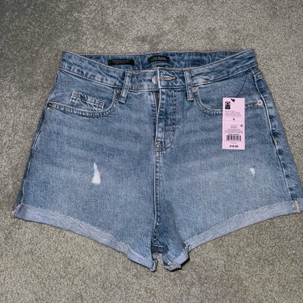 Wild Fable high waisted shorts